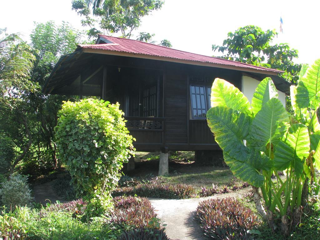 Happy Gecko Dive Resort Bunaken Room photo