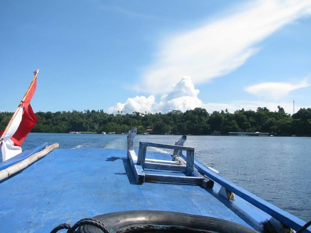 Happy Gecko Dive Resort Bunaken Exterior photo