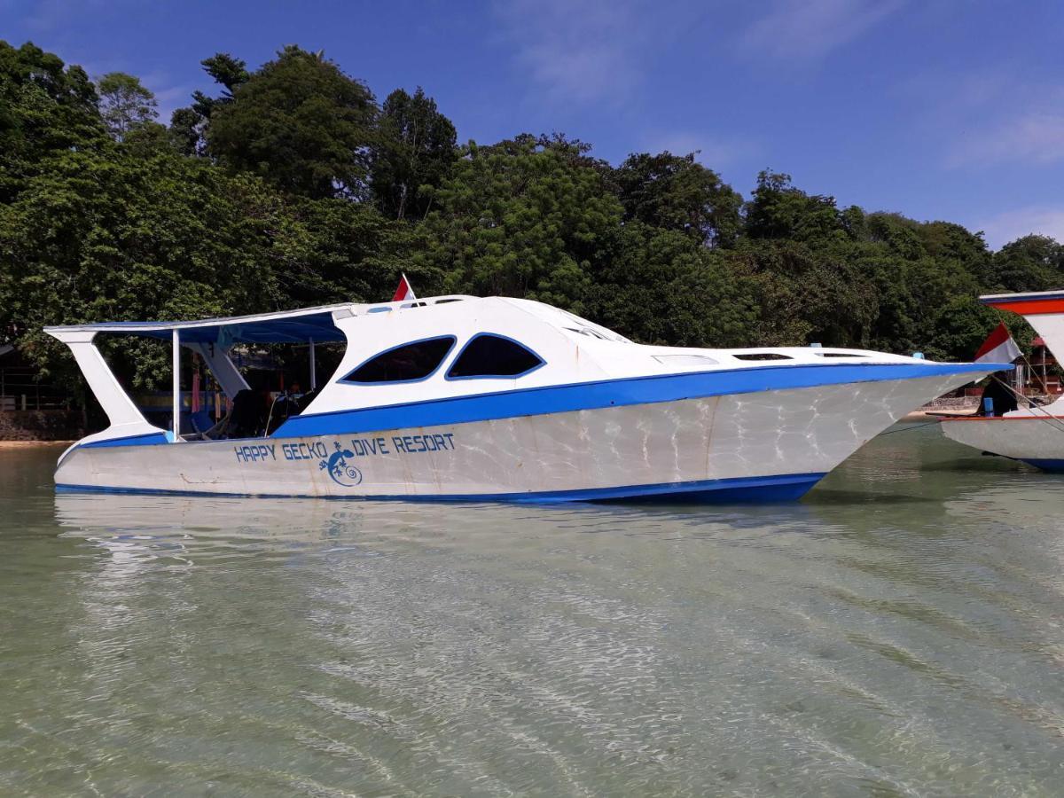 Happy Gecko Dive Resort Bunaken Exterior photo
